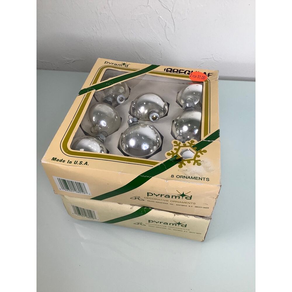 Vintage 16 Pyramid Silver Glass Balls Christmas Ornaments 2” USA - Picture 9 of 9